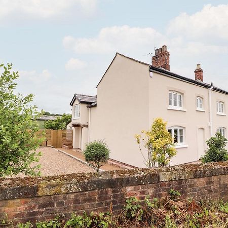 Legh Oaks Farm Villa Knutsford Bagian luar foto
