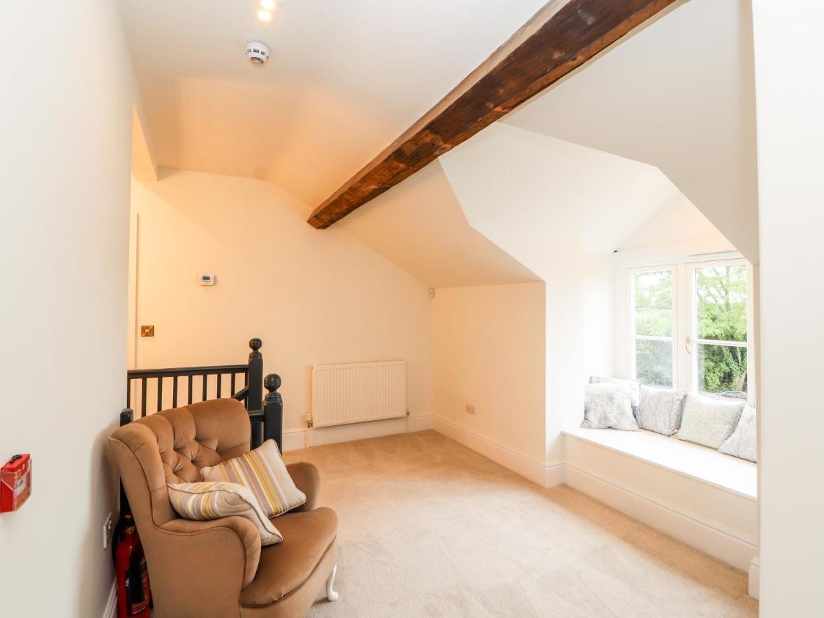 Legh Oaks Farm Villa Knutsford Bagian luar foto