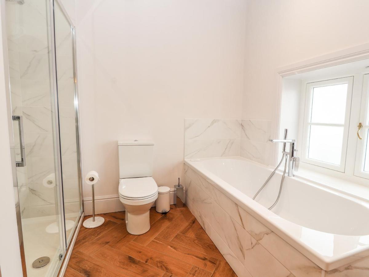 Legh Oaks Farm Villa Knutsford Bagian luar foto
