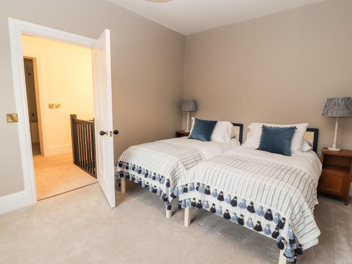 Legh Oaks Farm Villa Knutsford Bagian luar foto
